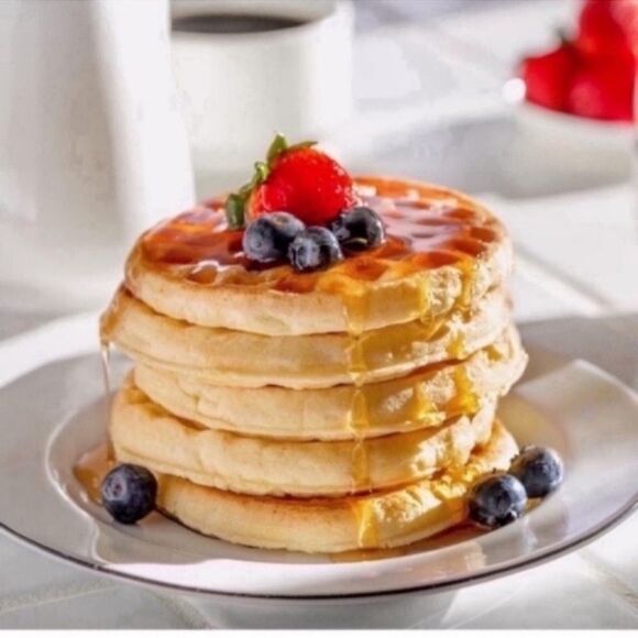 Nostalgia MyMini pink Griddle  And Mini Personal Sandwich Maker Bundle - Picture 7 of 15